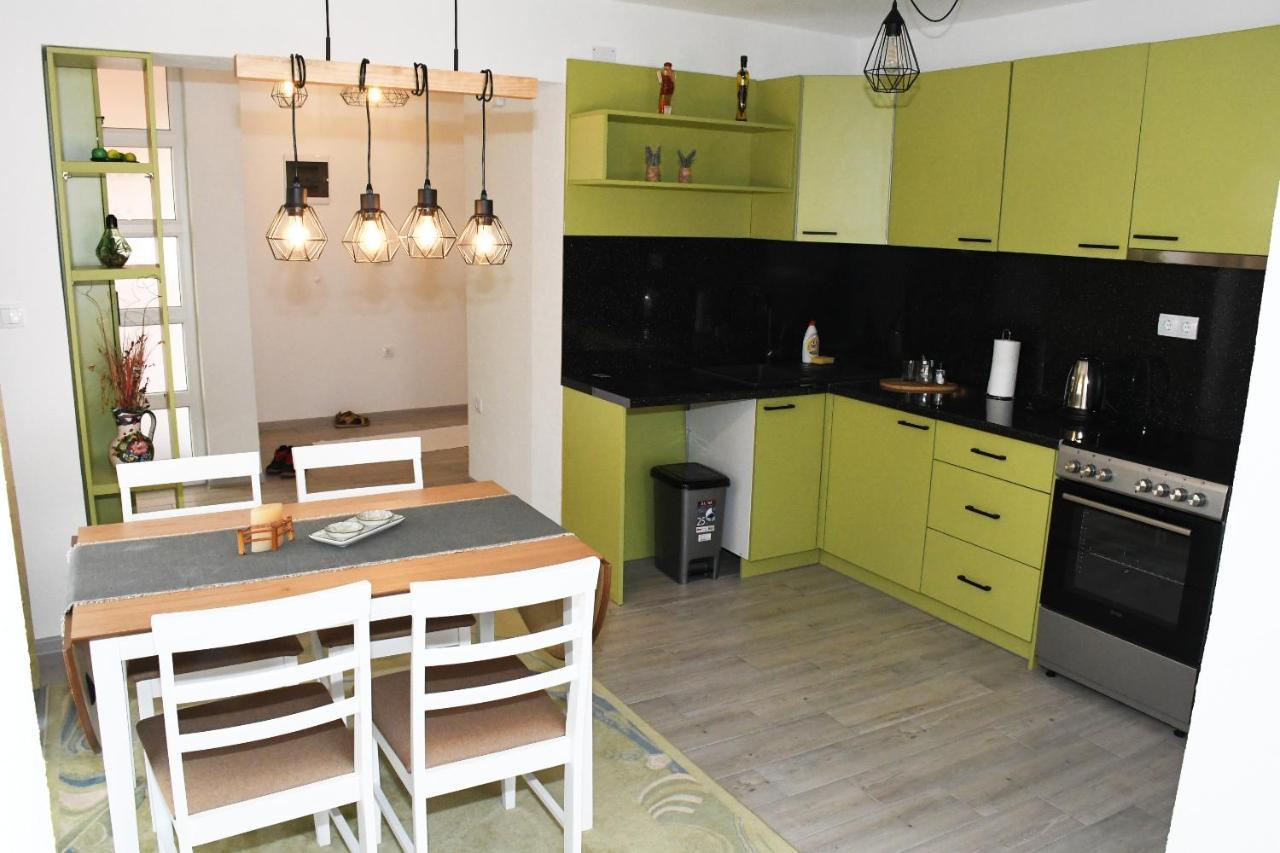Apartment Sarajlic ปรีเยดอร์ ภายนอก รูปภาพ